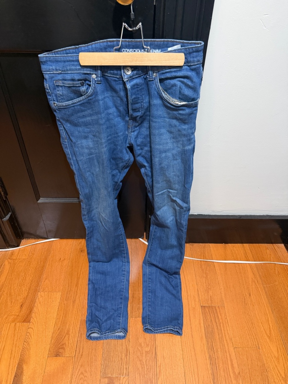 H&M Men's Skinny Jeans in Blue Wash